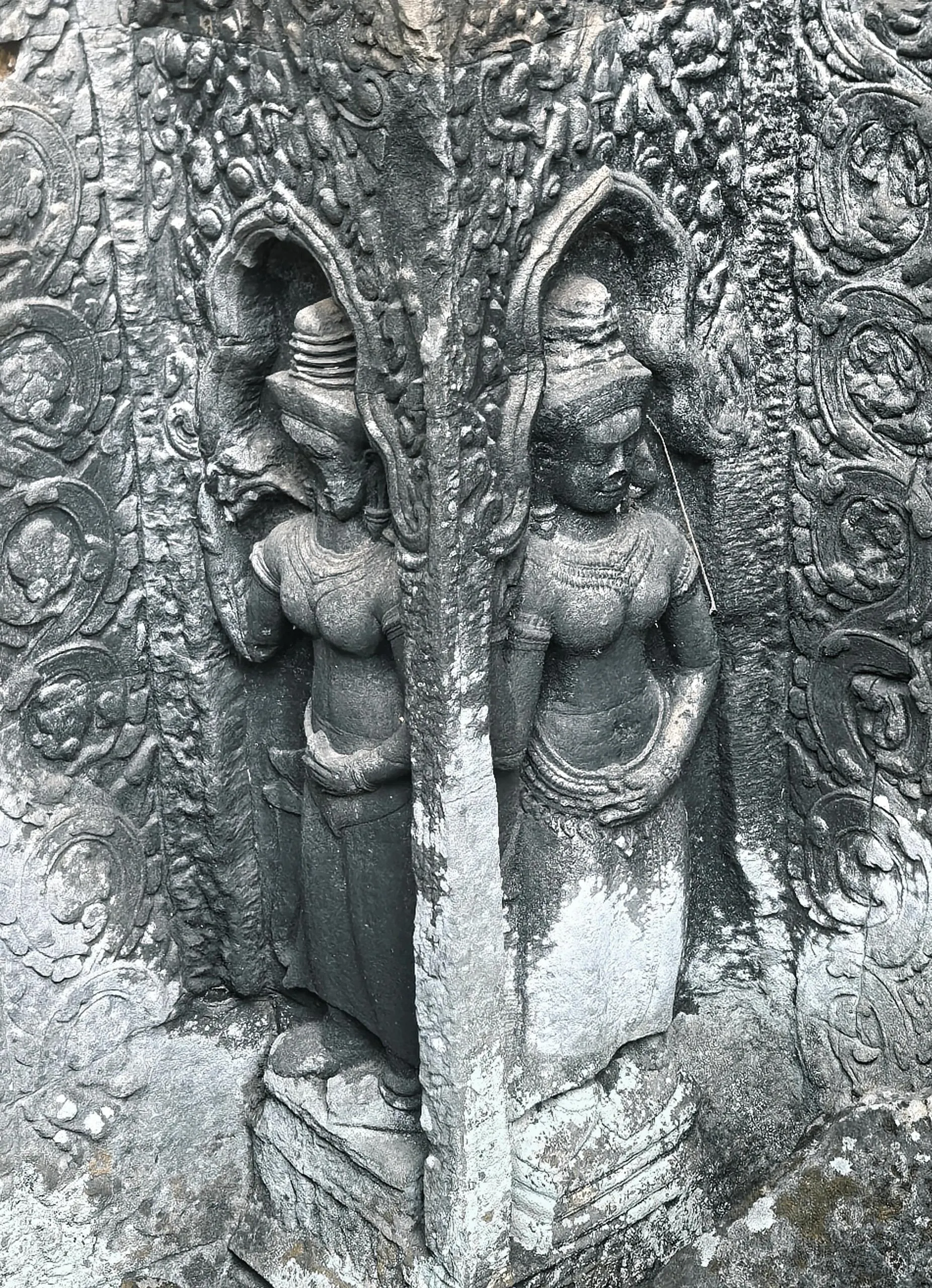 柬埔寨之旅：探秘吴哥窟，感受历史魅力