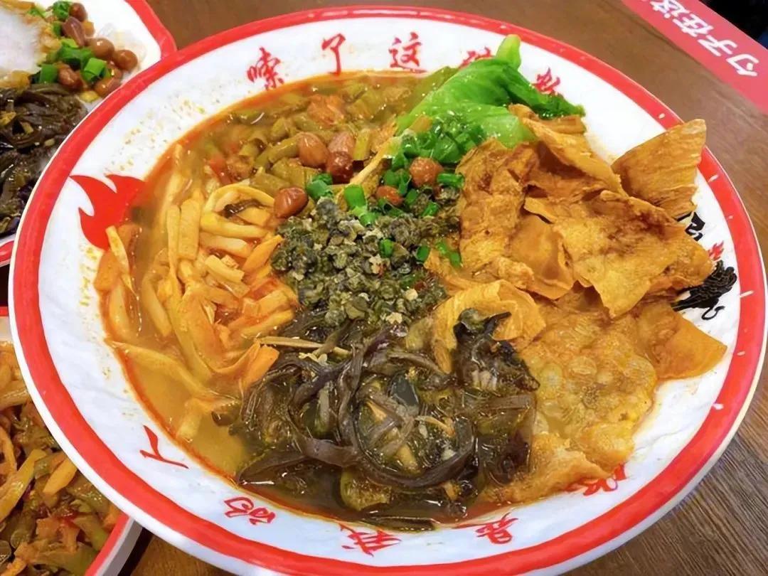 去甘肃，一定别忘了去趟甘肃博物馆，去看看镇馆之宝铜奔马